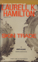 Anita Blake, Vampire Hunter nr. 17: Skin Trade - TILBUD (så længe lager haves, der tages forbehold for udsolgte varer) (Hamilton, Laurell K.)